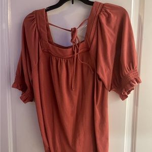Sonoma maternity top size medium